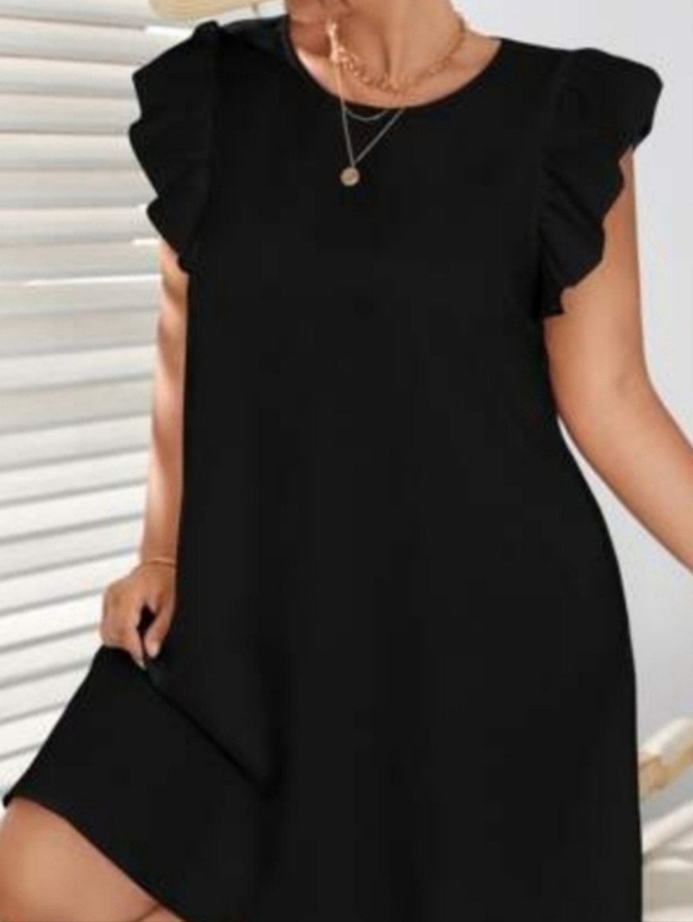 SHEIN Curve 4X, Black Midi Dress With Ruffled Sleeves